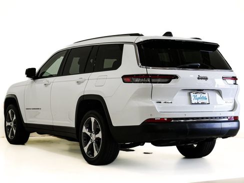 Used 2023 Jeep Grand Cherokee L Limited w/ Trailer Tow Group (B) AWD/4WD image 9
