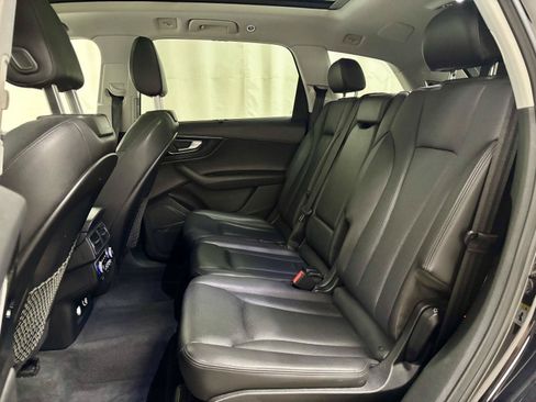 Used 2019 Audi Q7 3.0T Prestige AWD/4WD image 23