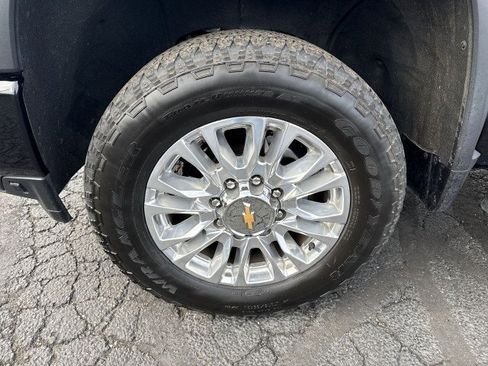 Certified 2022 Chevrolet Silverado 3500 High Country w/ LPO, Hitch Package image 19