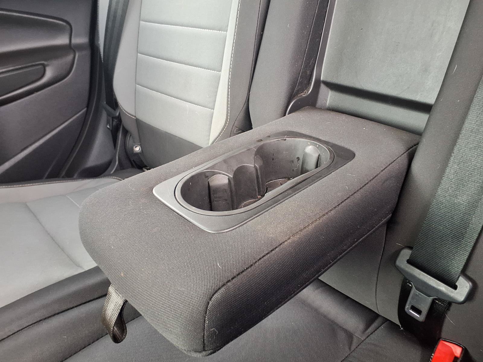 Used 2013 Ford Escape SE FWD image 13