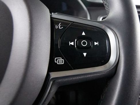Certified 2023 Volvo XC90 B6 Ultimate AWD/4WD image 18