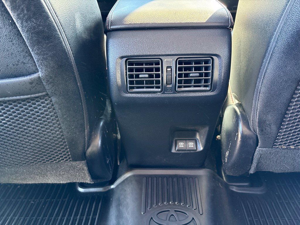 Used 2022 Toyota 4Runner TRD Off-Road Premium AWD/4WD image 18