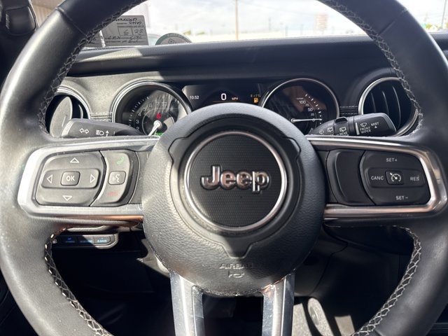 Used 2023 Jeep Wrangler Unlimited Sahara w/ Cold Weather Group AWD/4WD image 21