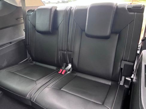 Used 2021 Volkswagen Atlas SE FWD image 15