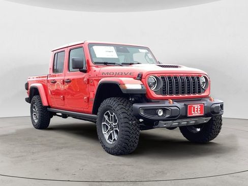 New 2026 Jeep Gladiator Mojave w/ Technology Group image 8