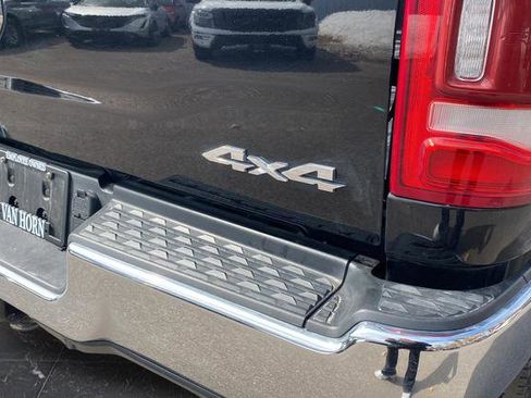 Used 2024 RAM 2500 Tradesman w/ Chrome Appearance Group image 30