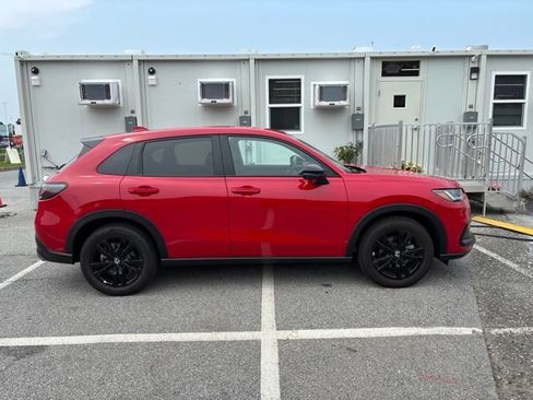 Used 2026 Honda HR-V Sport image 10