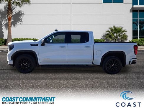 Used 2022 GMC Sierra 1500 Elevation image 9