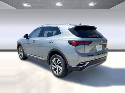 Used 2023 Buick Envision Essence image 3