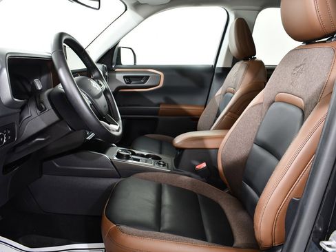 Used 2025 Ford Bronco Sport Outer Banks w/ Outer Banks Tech Package+ image 6