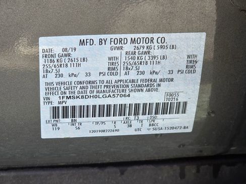 Used 2020 Ford Explorer XLT w/ Equipment Group 202A image 22