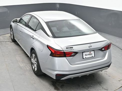 Used 2021 Nissan Altima 2.5 S FWD image 20
