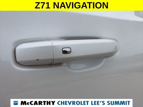 Used 2025 Chevrolet Suburban Z71 AWD/4WD image 25