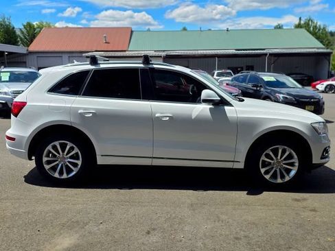 Used 2014 Audi Q5 2.0T Premium AWD/4WD image 11