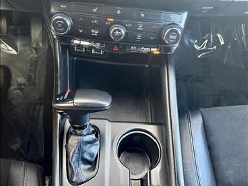 Used 2022 Dodge Durango GT AWD/4WD image 13