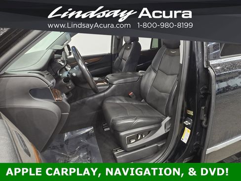 Used 2018 Cadillac Escalade Premium Luxury image 10