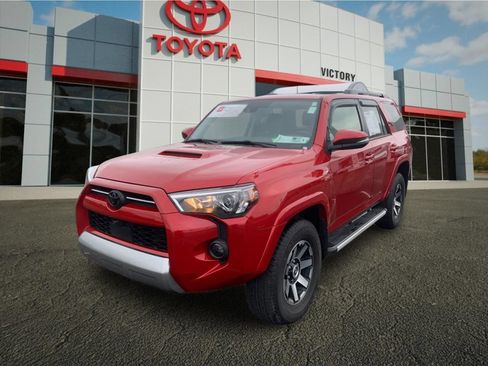 Used 2024 Toyota 4Runner TRD Off-Road Premium w/ Off Road Premium Plus Package AWD/4WD image 7