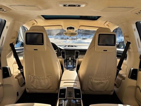 Used 2014 Porsche Panamera Turbo image 79