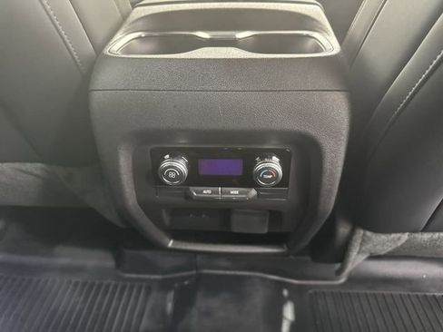 New 2026 GMC Acadia AT4 w/ LPO, Floor Liner Package AWD/4WD image 22