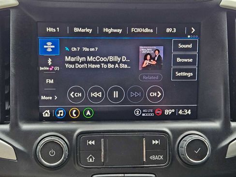 Used 2024 GMC Terrain SLE w/ Driver Convenience Package FWD image 19