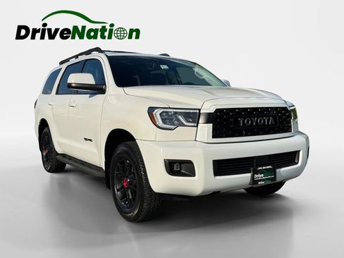 Used 2021 Toyota Sequoia TRD Pro AWD/4WD image 3