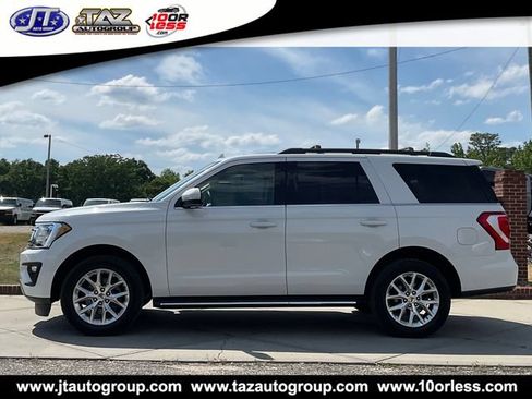 Used 2020 Ford Expedition XLT w/ Equipment Group 202A AWD/4WD image 4