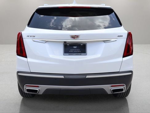 Used 2023 Cadillac XT5 Premium Luxury FWD image 4