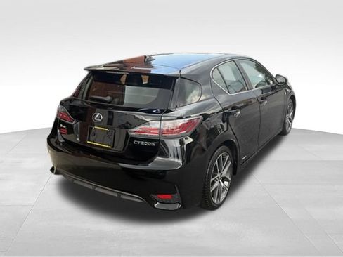Used 2016 Lexus CT 200h FWD image 26