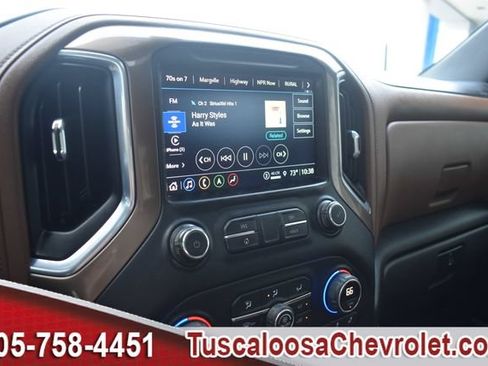 Used 2021 Chevrolet Silverado 2500 High Country w/ Z71 Off-Road Package AWD/4WD image 37