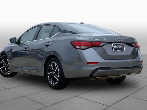 Used 2025 Nissan Sentra SV FWD image 12