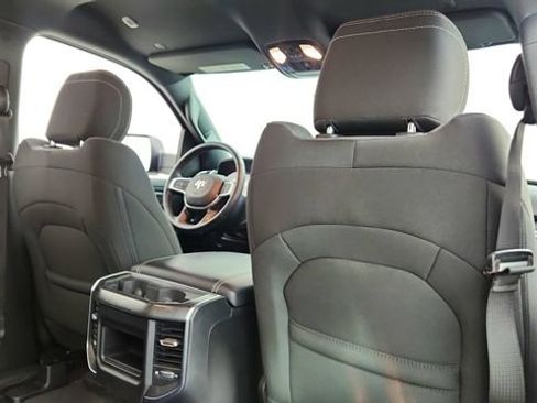 Used 2024 RAM 1500 Lone Star image 28