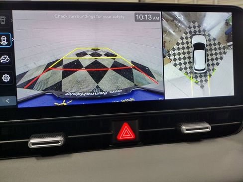 New 2026 Hyundai Ioniq 5 Limited image 9