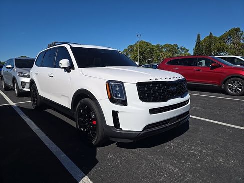 Certified 2021 Kia Telluride EX w/ EX Premium Package image 1