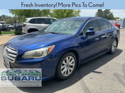 Used 2015 Subaru Legacy 2.5i Premium w/ Moonroof Package AWD/4WD image 4