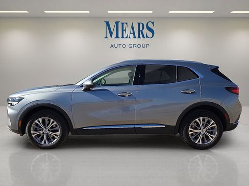 Used 2023 Buick Envision Preferred image 2