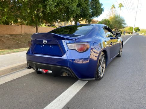 Used 2016 Scion FR-S image 4