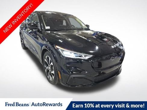 Certified 2023 Ford Mustang Mach-E Premium image 1