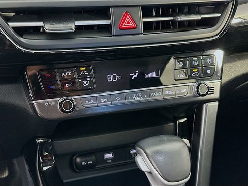 Used 2024 Kia Seltos X-Line AWD/4WD image 16