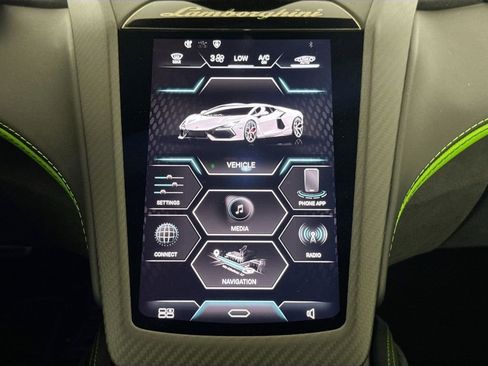 Used 2026 Lamborghini Revuelto image 15
