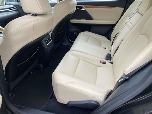 Used 2022 Lexus RX 350 FWD w/ Premium Package image 9