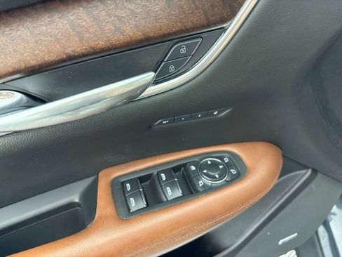 Used 2020 Cadillac XT5 Premium Luxury AWD/4WD image 26