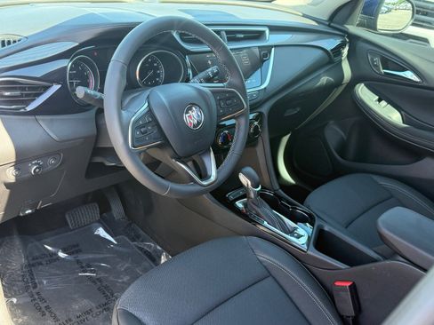 Used 2023 Buick Encore GX Preferred w/ Cold Weather Comfort Package FWD image 12