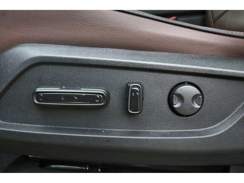 Used 2025 Honda Pilot Elite image 29
