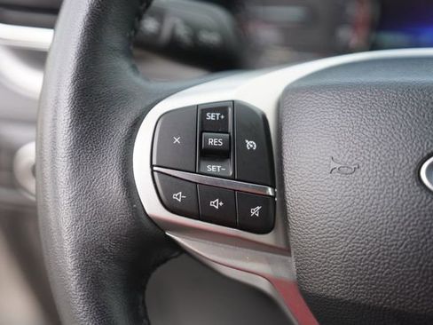 Used 2023 Ford Explorer XLT w/ Equipment Group 202A image 24