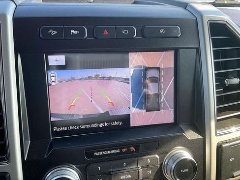 Used 2019 Ford F150 Lariat w/ Equipment Group 502A Luxury image 26