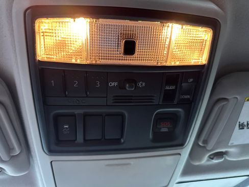 Used 2014 Toyota 4Runner Limited RWD image 32