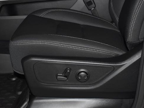 New 2026 RAM 1500 Big Horn AWD/4WD image 11