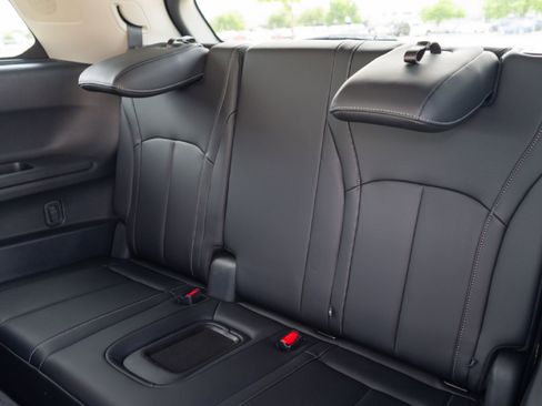 Certified 2026 INFINITI QX60 Luxe w/ Cargo Package image 28