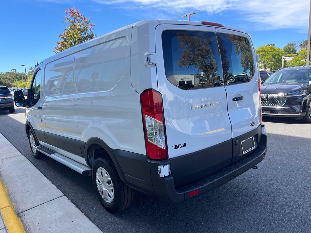 Used 2025 Ford Transit 250 Low Roof w/ Exterior Upgrade Package RWD image 5