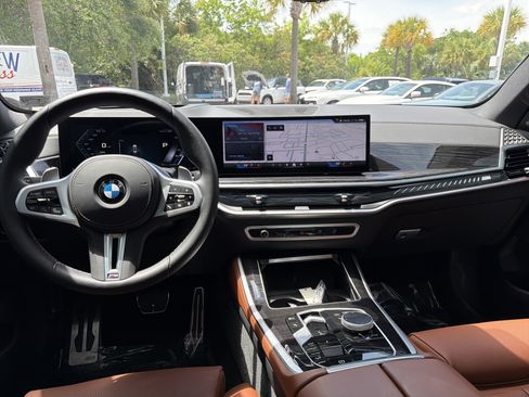 Used 2025 BMW X5 M60i w/ Climate Comfort Package AWD/4WD image 29